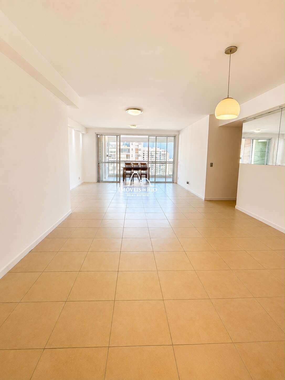Apartamento de luxo para alugar com 4 quartos, 166m² - Barra da Tijuca,