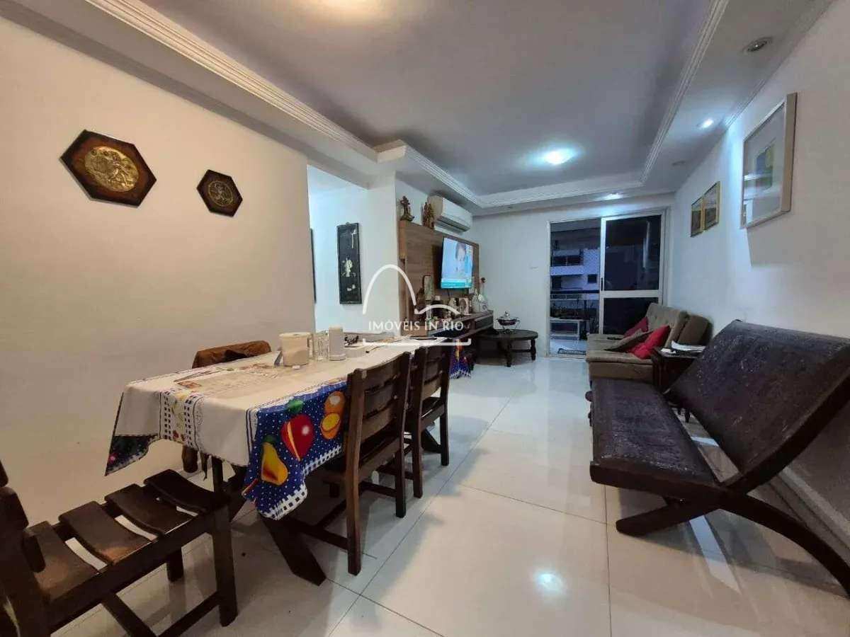 Apartamento à venda com 3 quartos, 101m² - ,
