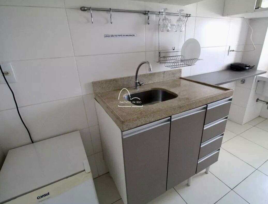 Apartamento à venda, no Rio Stay Residence,  em Rio de Janeiro, Jacarepaguá, com 2 quartos, 69m² - Imóveis in Rio