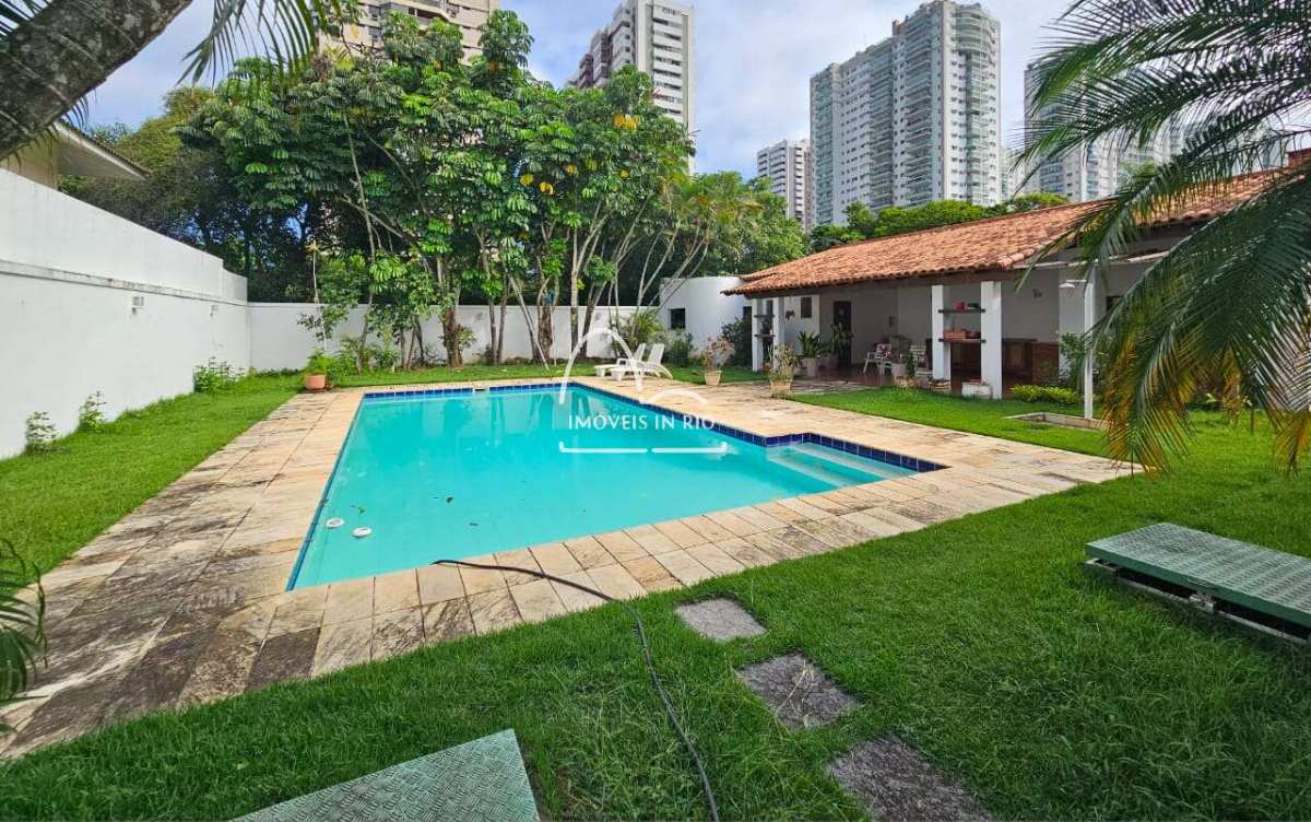 Casa de condomínio à venda com 5 quartos, 767m² - ,
