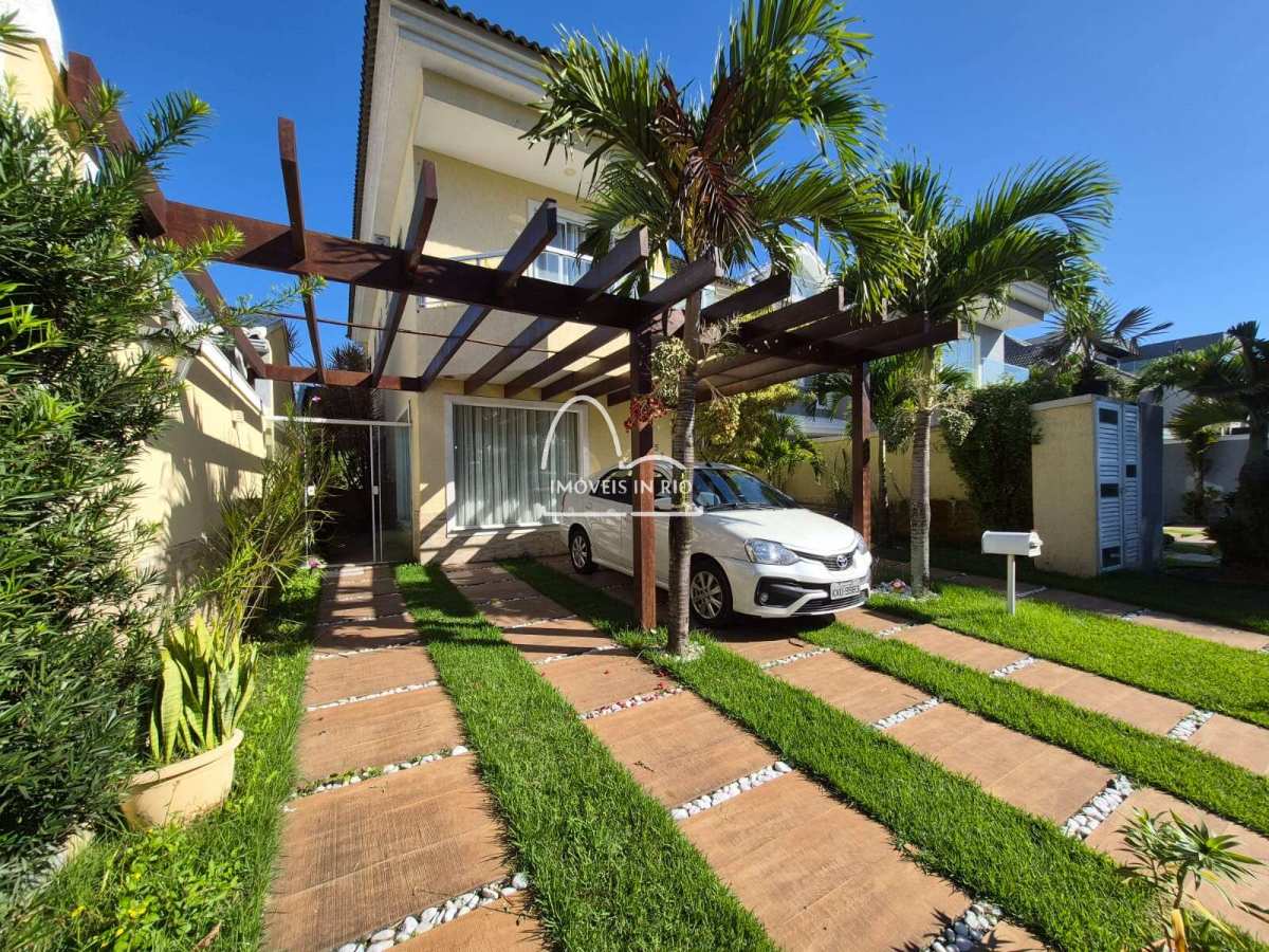 Casa de condomínio à venda com 4 quartos, 243m² - Recreio dos Bandeirantes,Rio de Janeiro