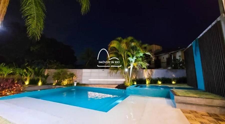 Casa de condomínio com 5 quartos, 1250m², à venda em Rio de Janeiro, Barra da Tijuca - Imóveis in Rio