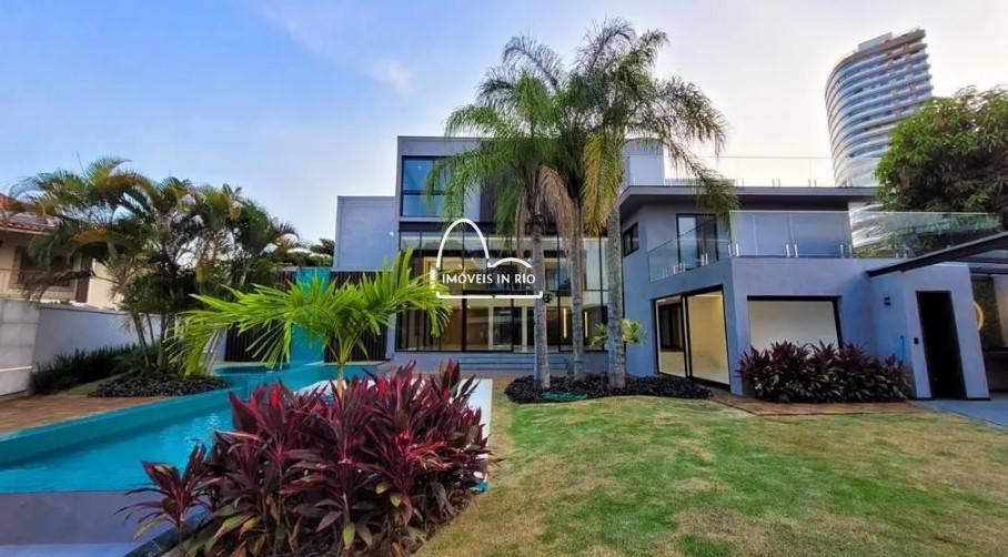 Casa de condomínio com 5 quartos, 1250m², à venda em Rio de Janeiro, Barra da Tijuca